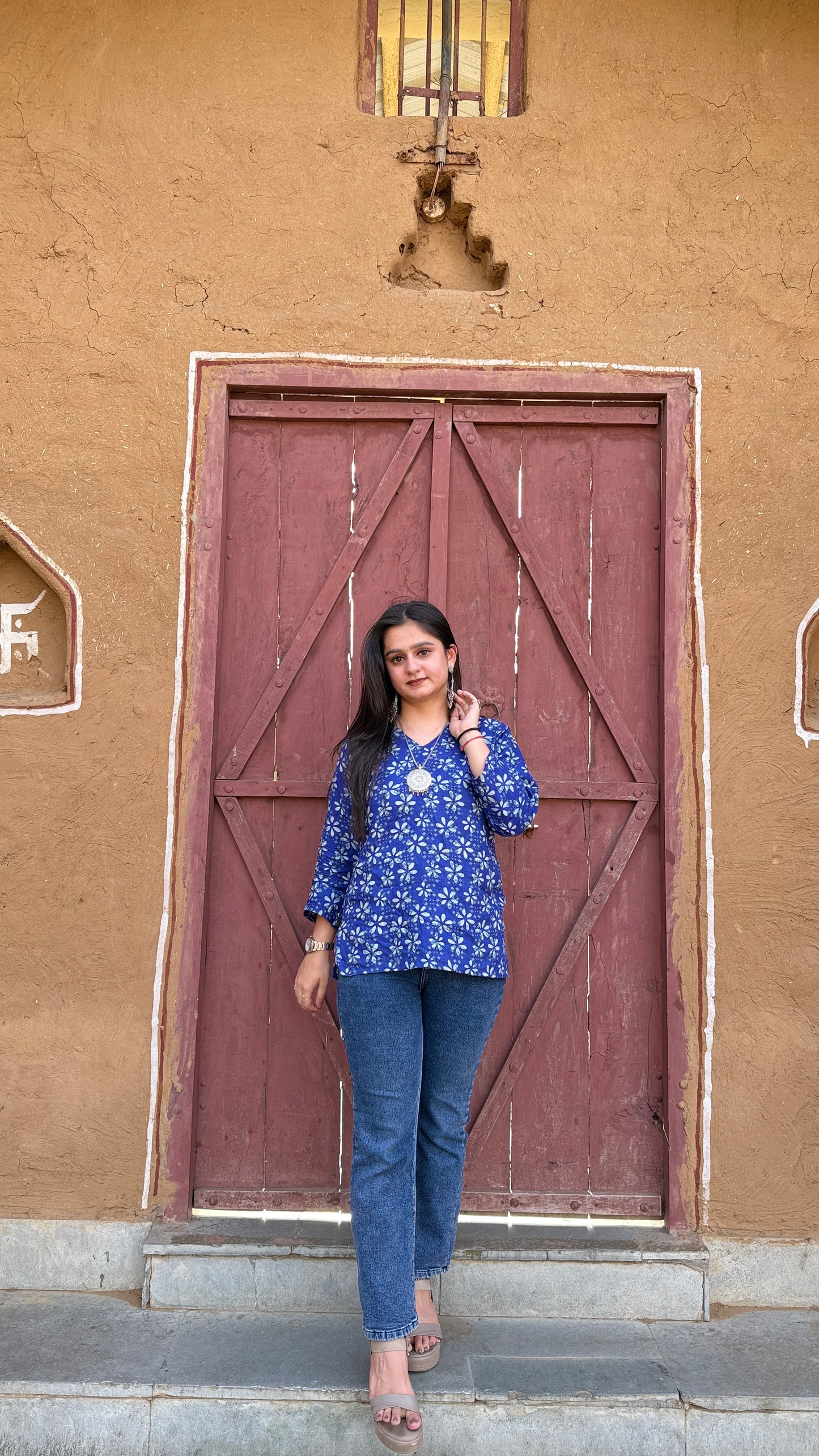 Casual Elegance: Blue Floral Rayon Kurti Top
